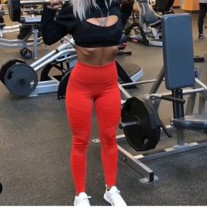 Alo Yoga High Moro Leggings - Cherry Pop